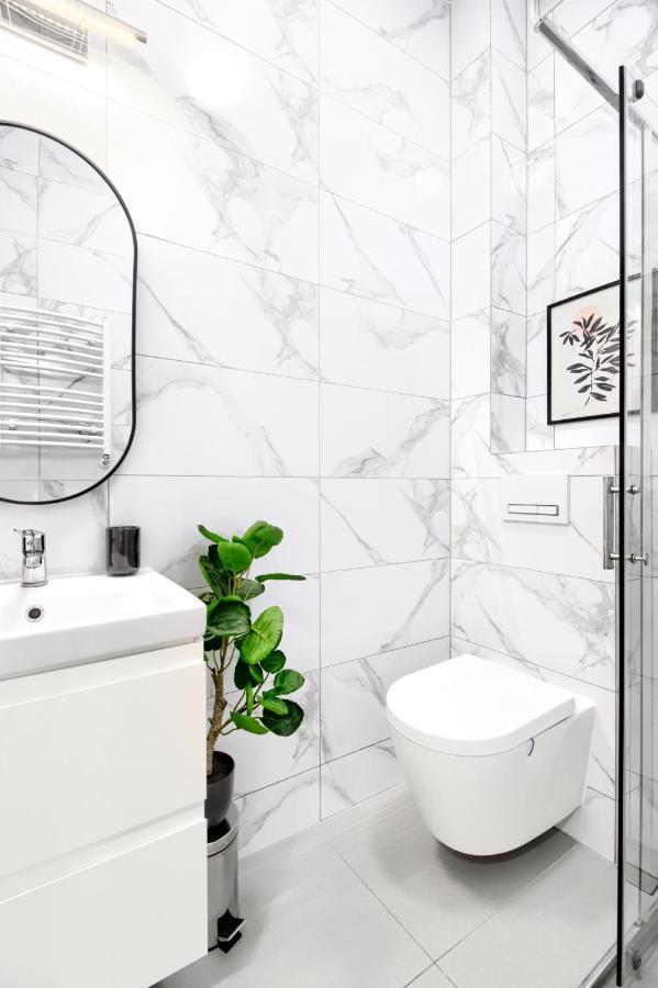 Apartamenty Wyspa Solna By Vacation Rental - Basen, Sauna, Jacuzzi, Silownia W Cenie Колобжег Экстерьер фото